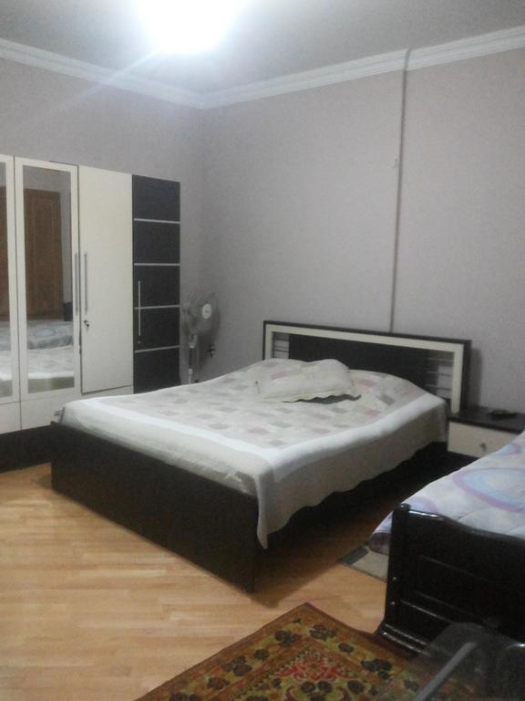 Guesthouse Zeinabi Tbilisi Ngoại thất bức ảnh