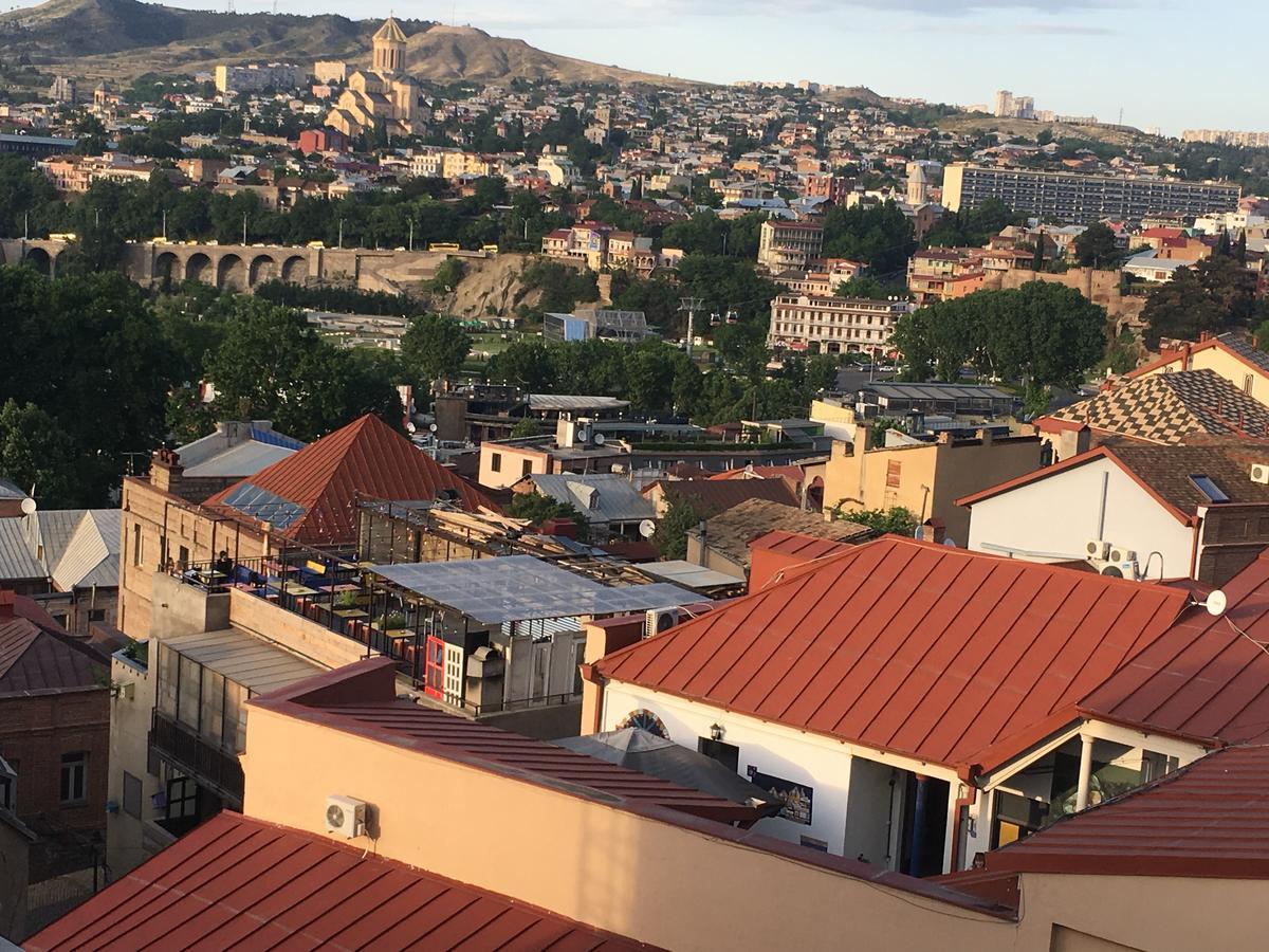 Guesthouse Zeinabi Tbilisi Ngoại thất bức ảnh