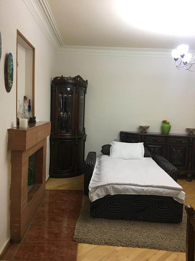 Guesthouse Zeinabi Tbilisi Ngoại thất bức ảnh